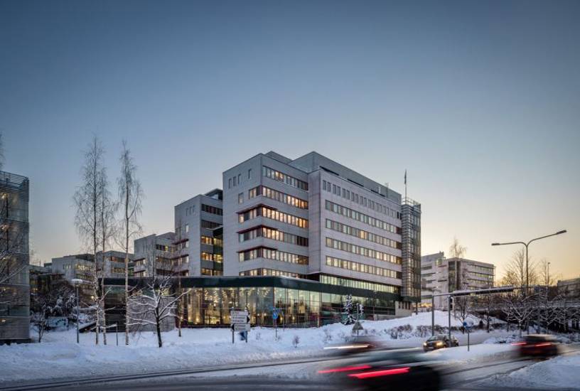 Lars Sonckin kaari 10-16