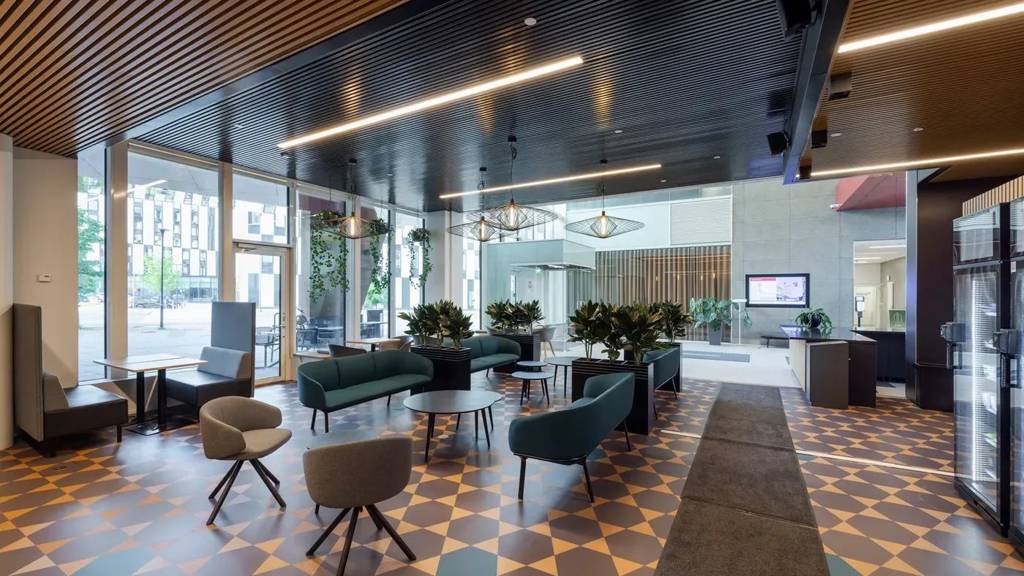 Aula Karhumäenkuja 2a