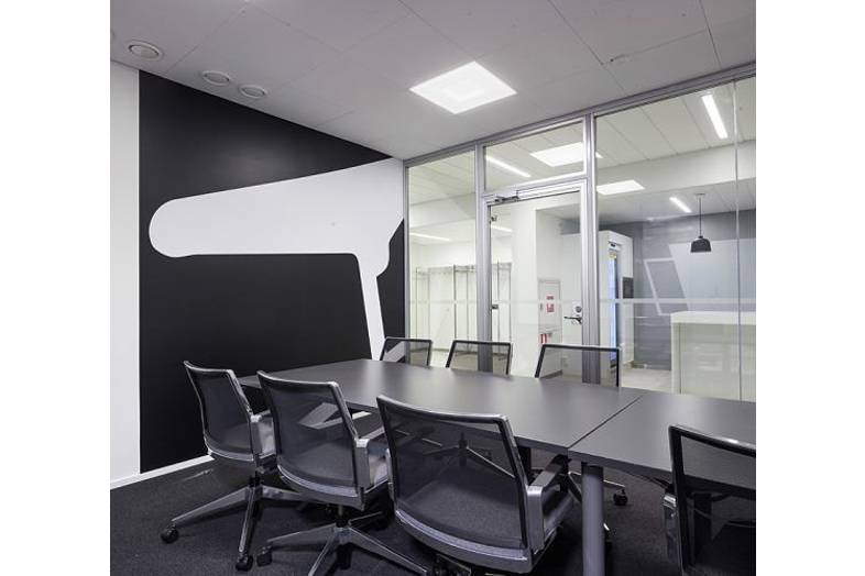 Pohjoinen Rautatiekatu 25