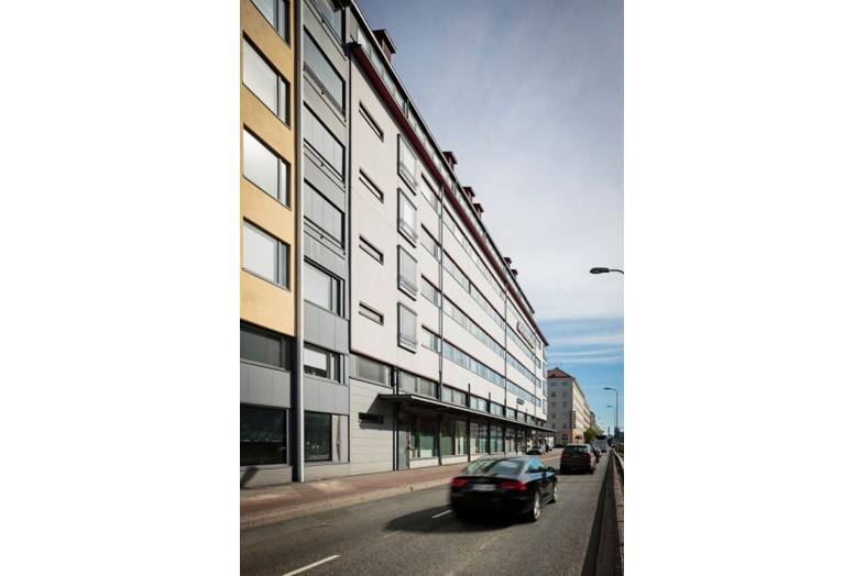 Pohjoinen Rautatiekatu 25