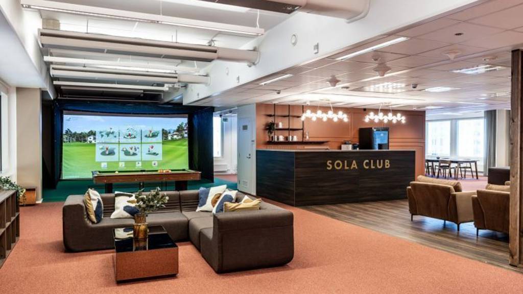 Sola Club Sokerilinnantie 11
