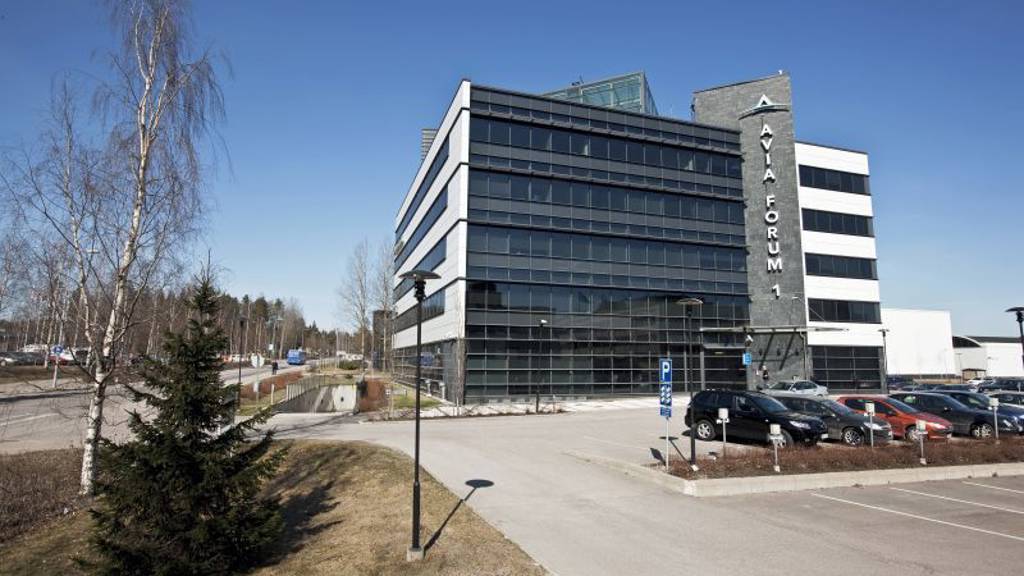 Robert Huberin tie 3 B