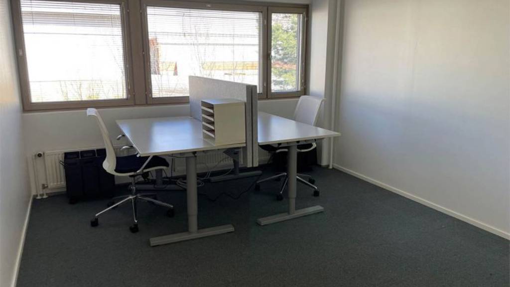 15 m² toimistohuone Malminkartanonkuja 4