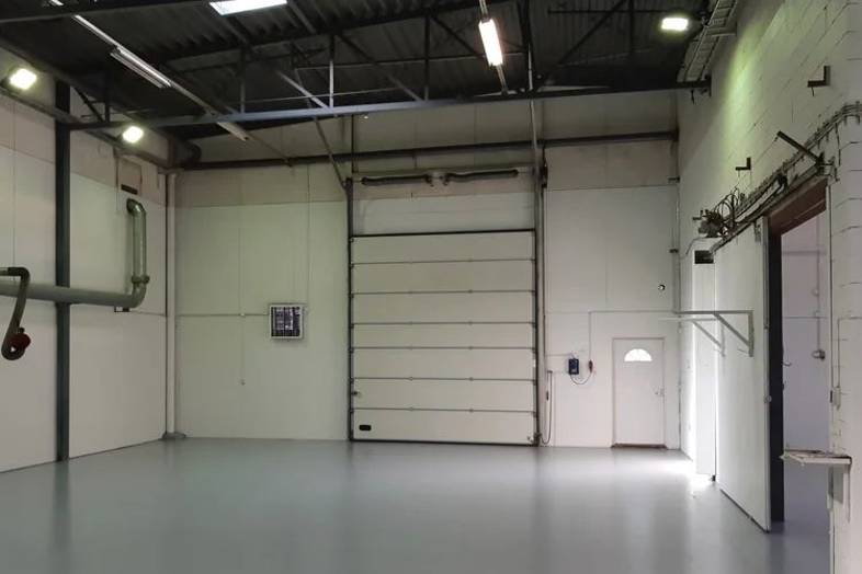 Pieni teollisuuskatu 2