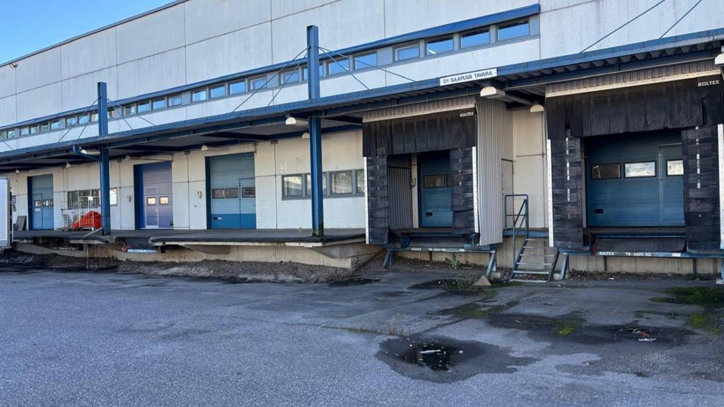 Lastauslaituri Sahaajankatu 10