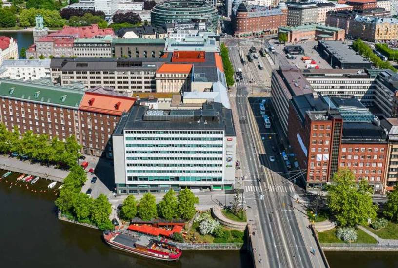 Pitkänsillanranta 3