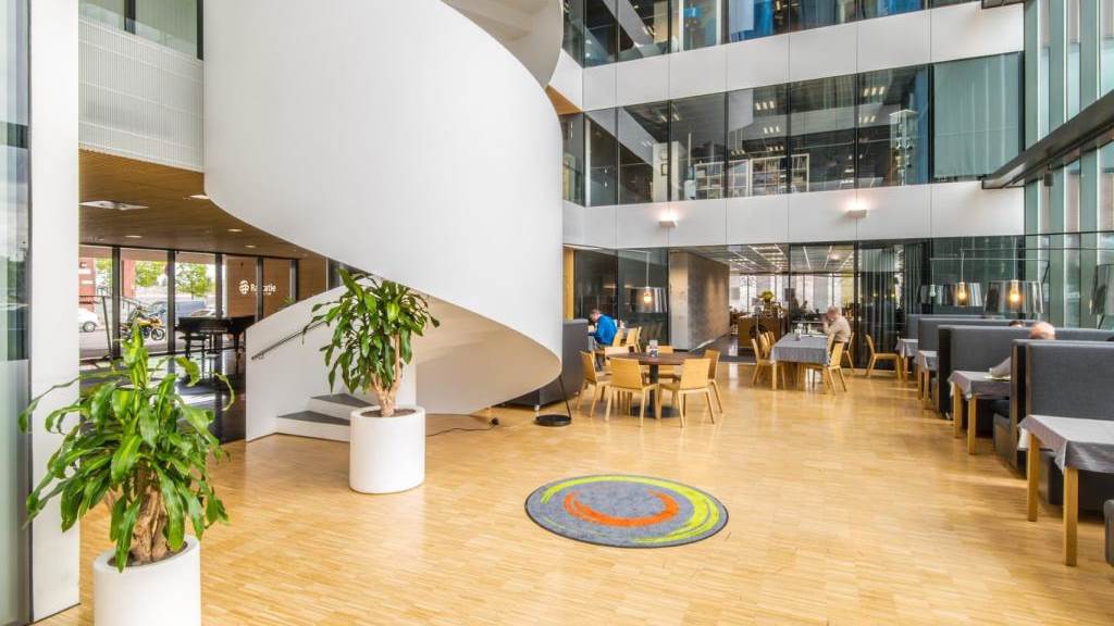 Hermannin rantatie 8