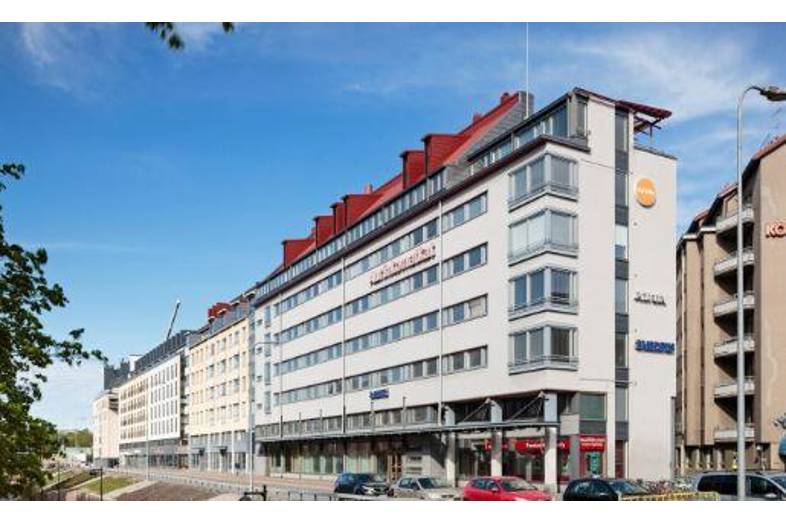 Pohjoinen Rautatiekatu 25