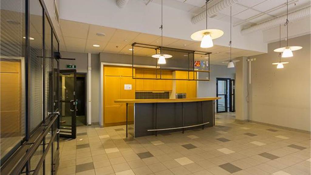 Hatanpään valtatie 18