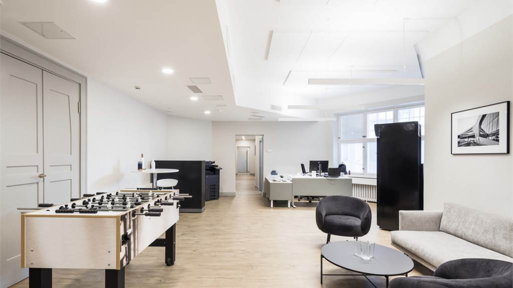 Eteläinen Makasiinikatu 4