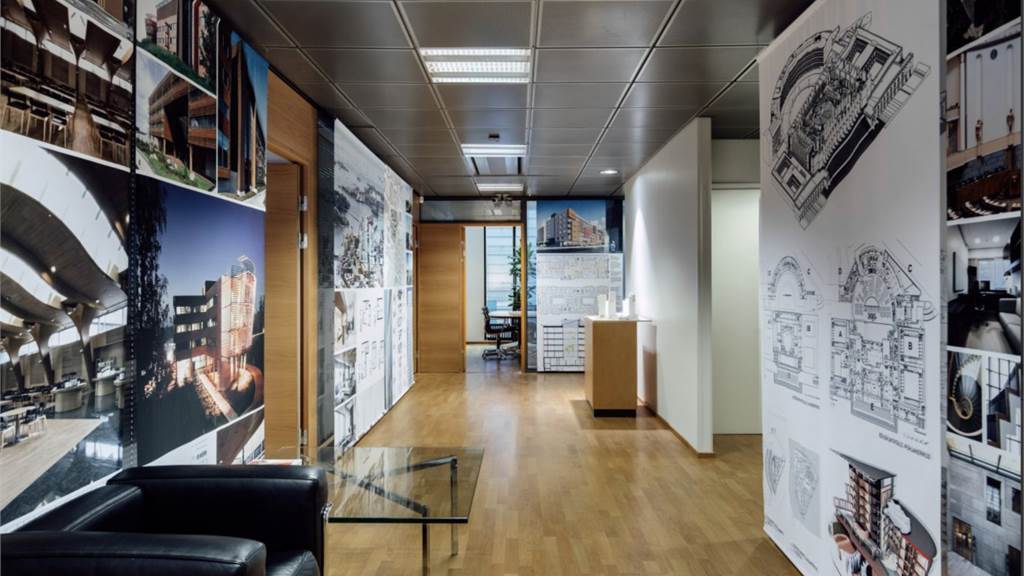 Urho Kekkosen katu 3-7