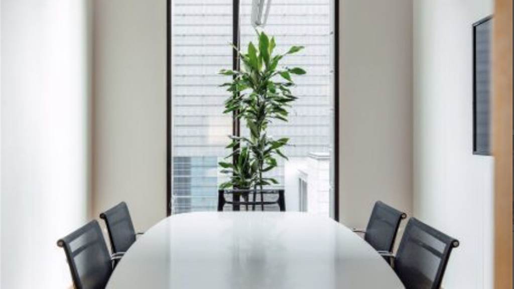 Urho Kekkosen katu 3-7