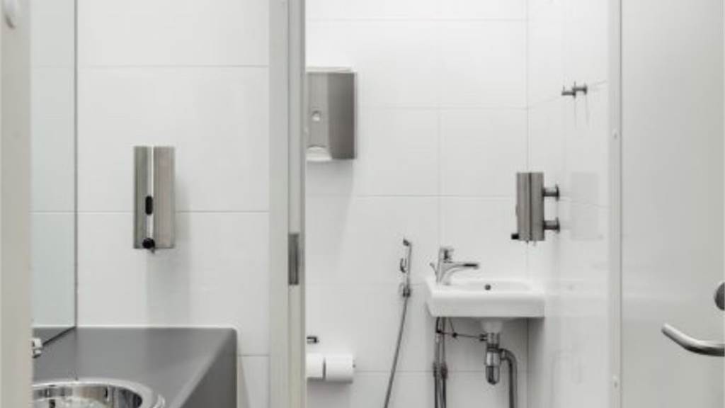 Urho Kekkosen katu 3-7