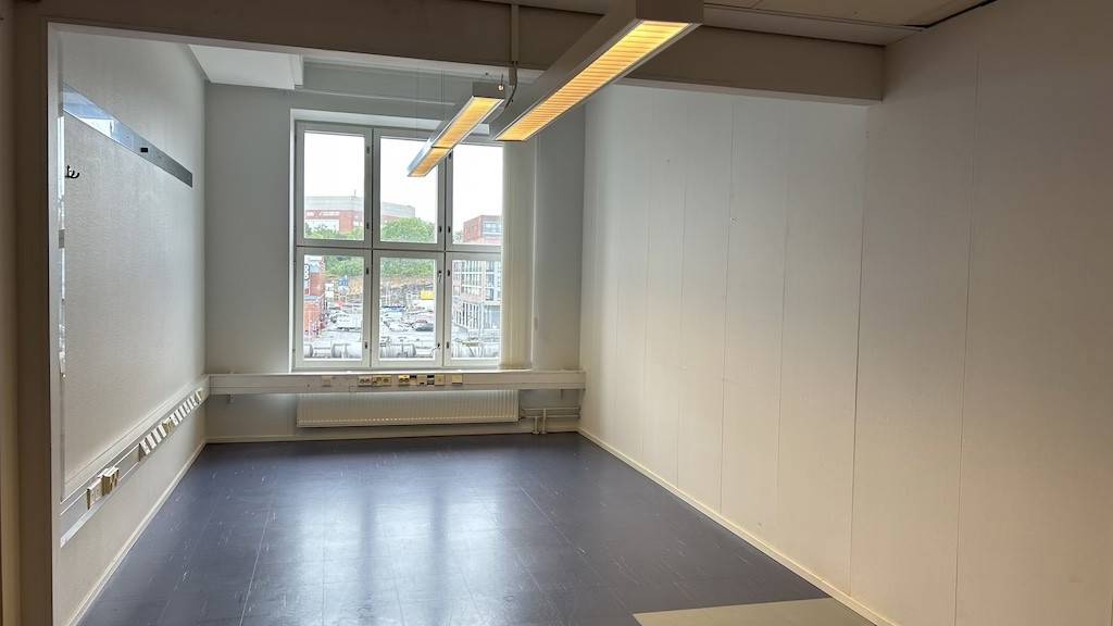 Läntinen Pitkäkatu 21-23 D