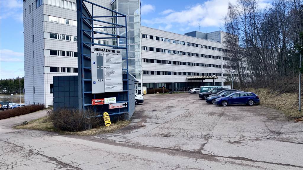Sinimäentie 10