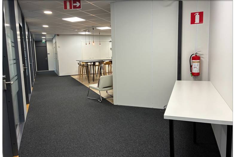 Robert Huberin tie 3b