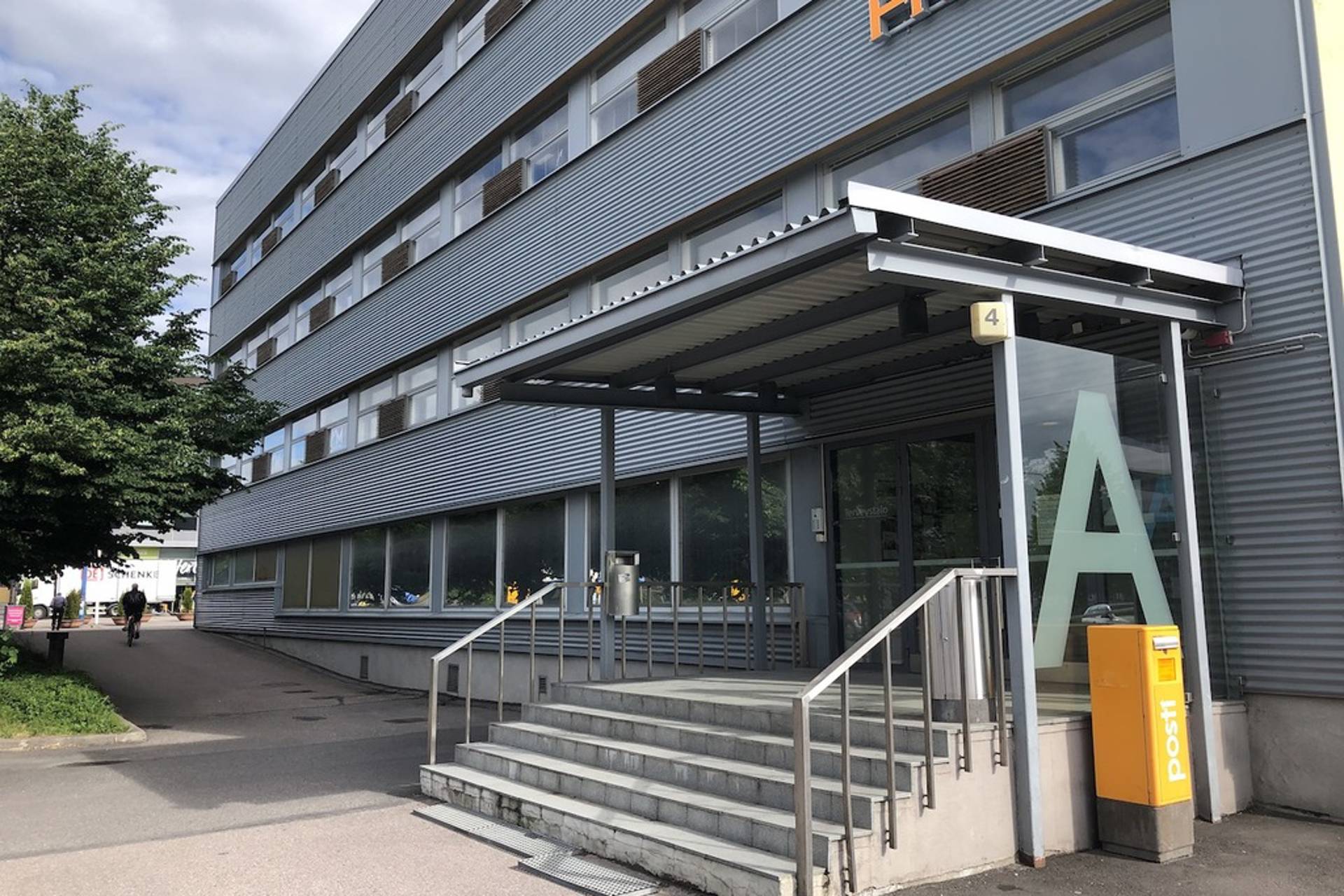 Linnanrakentajantie 4