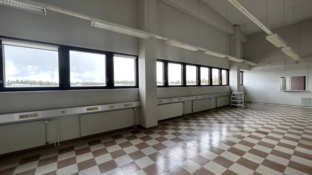 Juvan Teollisuuskatu 25