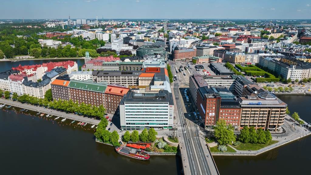 Pitkänsillanranta 3