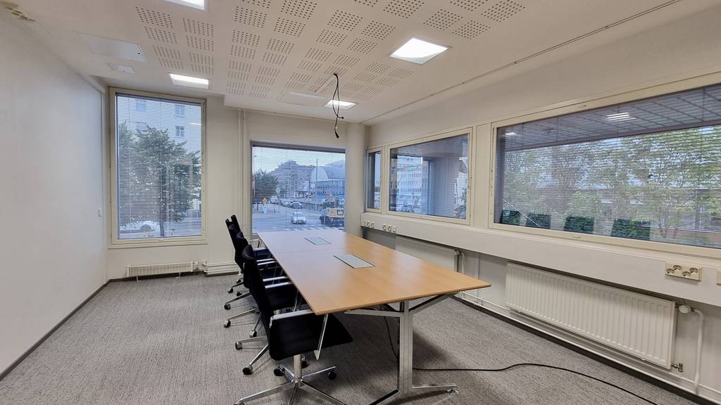 Pohjoinen Rautatiekatu 25