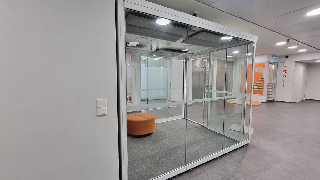 Pohjoinen Rautatiekatu 25