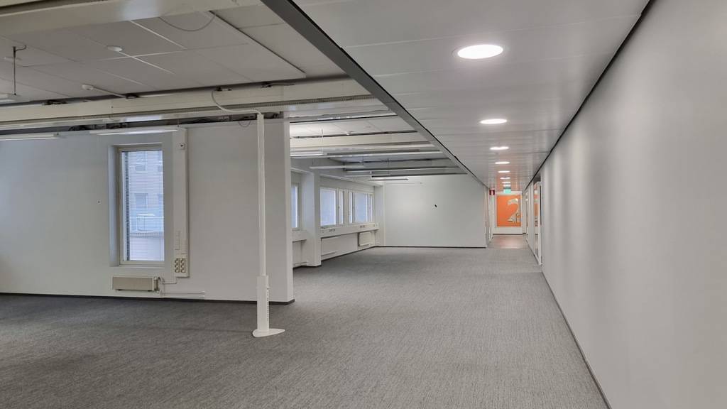 Pohjoinen Rautatiekatu 25