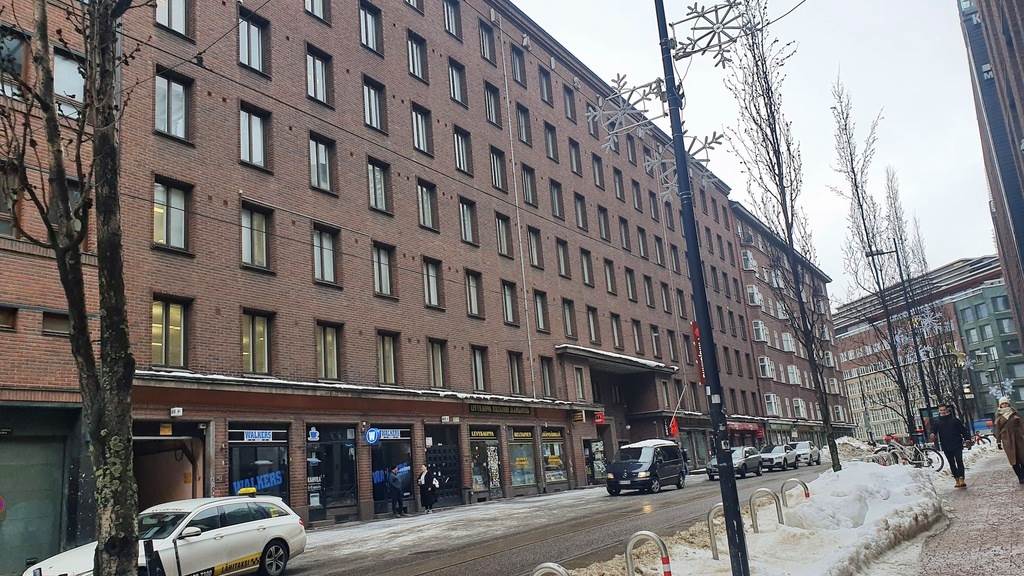 Urho Kekkosen katu 4-6