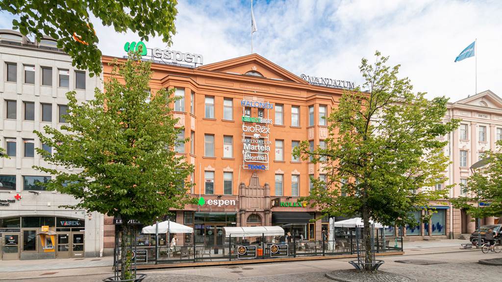 Hovioikeudenpuistikko 16