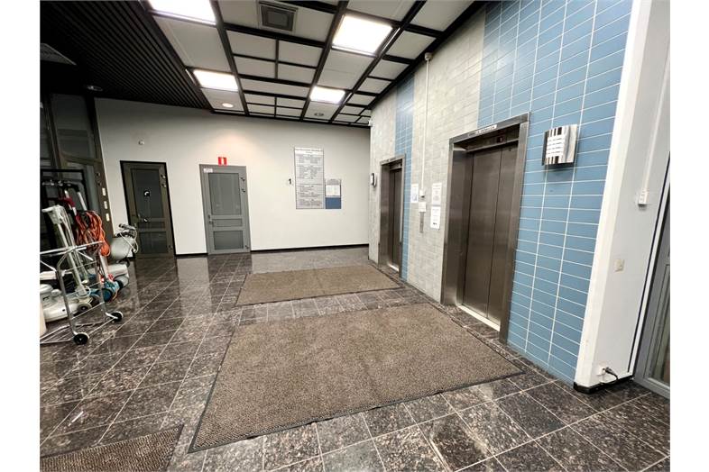 Sörnäisten rantatie 25