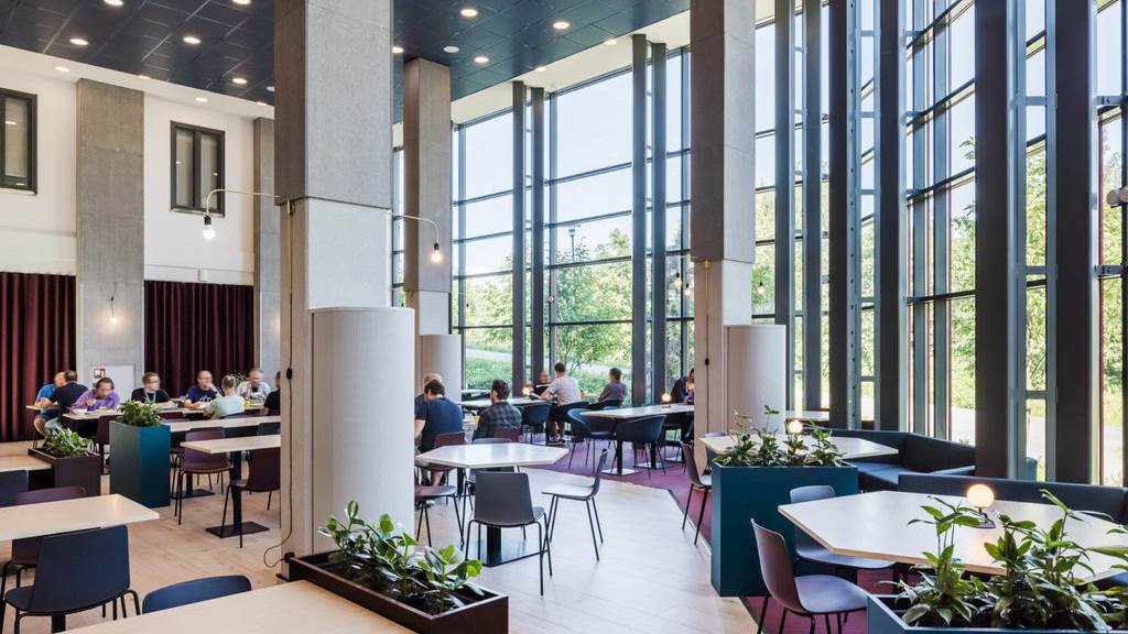 Lars Sonckin kaari 16