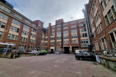 Pursimiehenkatu 29-31