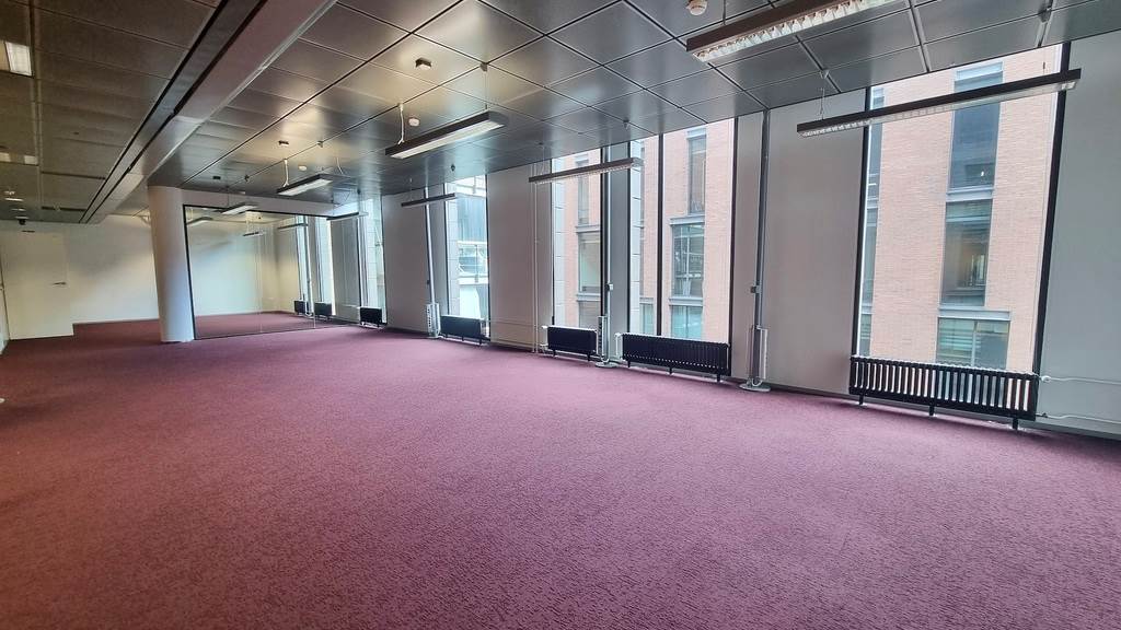 Urho Kekkosen katu 3-7