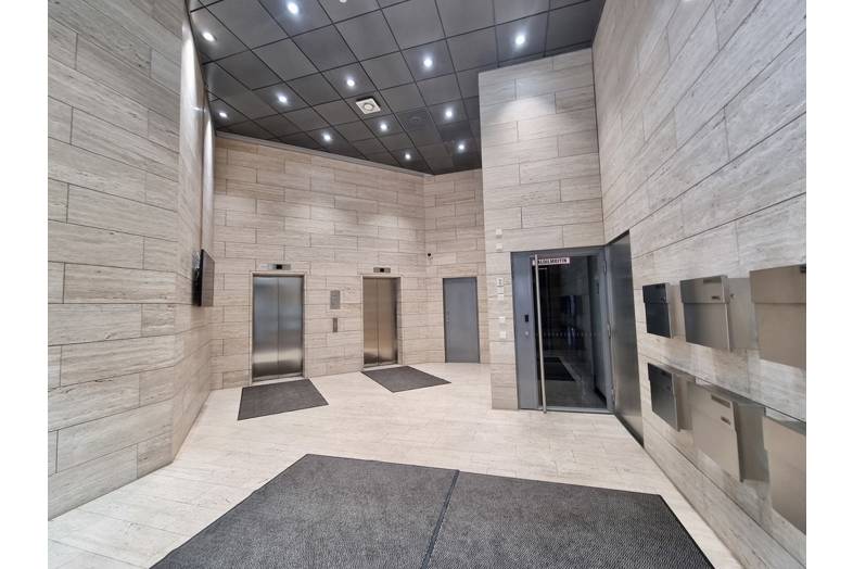 Urho Kekkosen katu 3-7