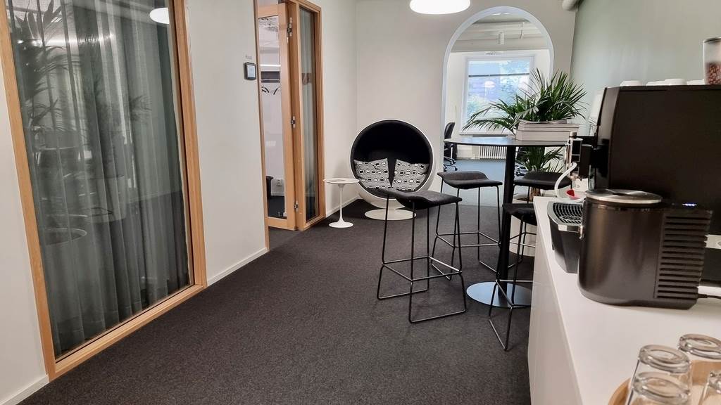 Köydenpunojankatu 2