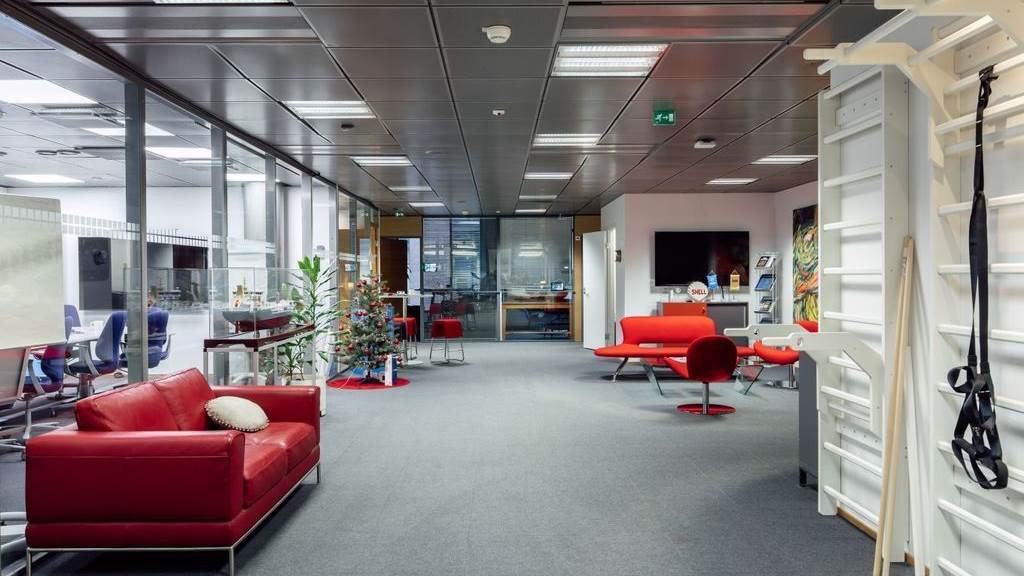 Urho Kekkosen katu 3-7