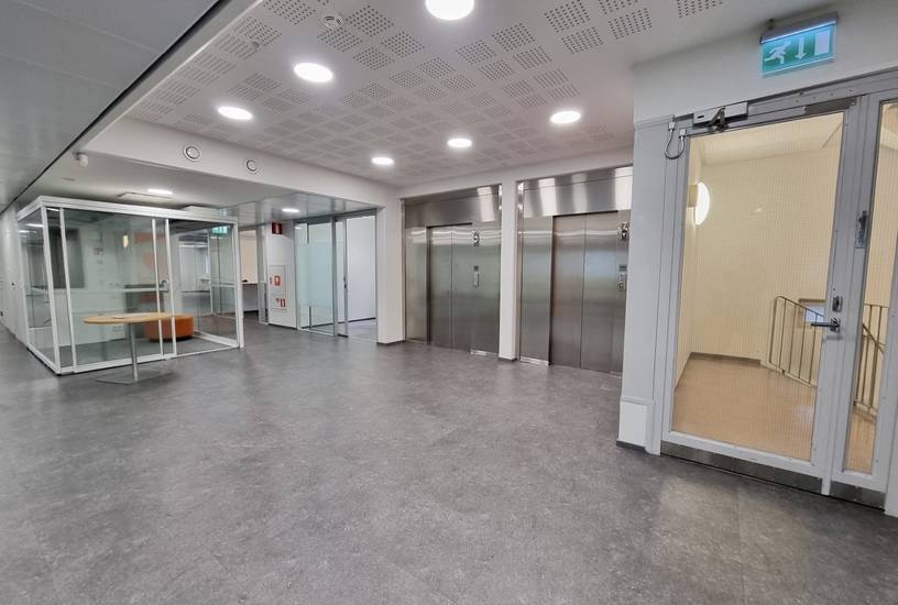 Pohjoinen Rautatiekatu 25