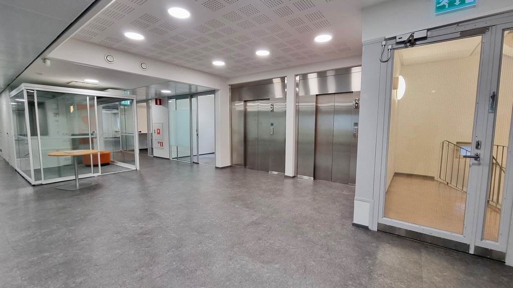 Pohjoinen Rautatiekatu 25