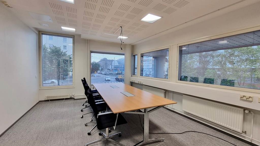 Pohjoinen Rautatiekatu 25