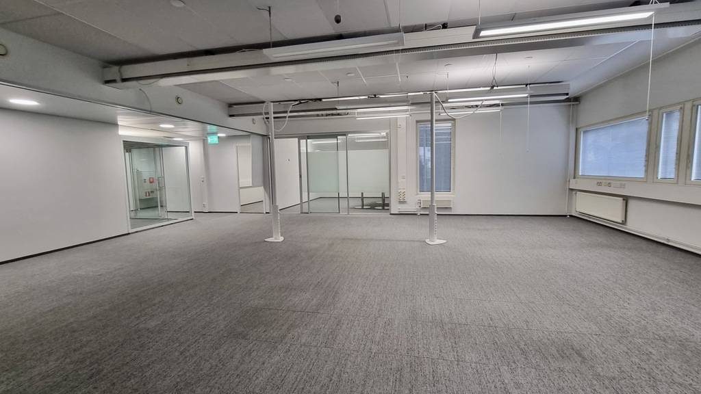 Pohjoinen Rautatiekatu 25