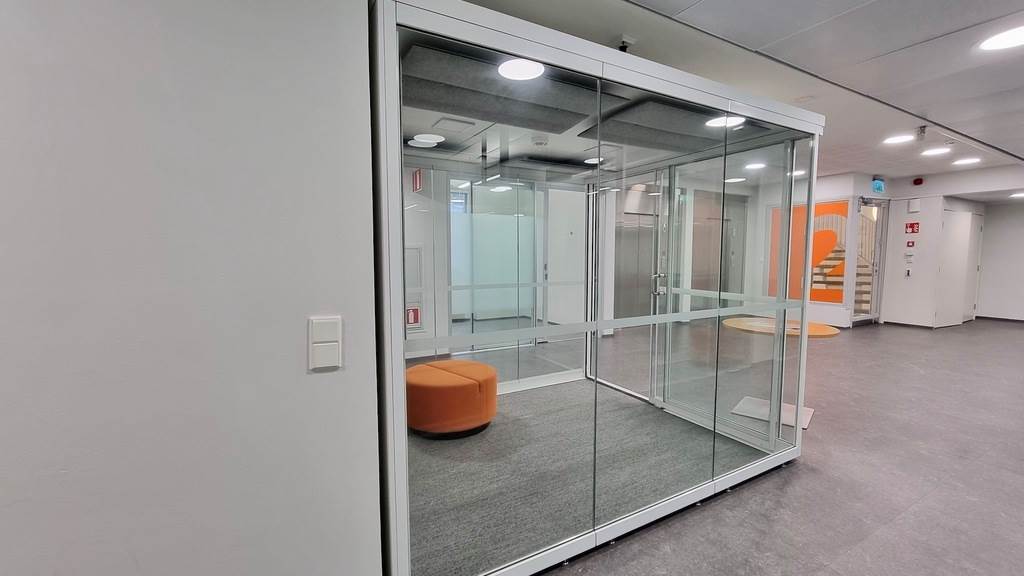 Pohjoinen Rautatiekatu 25