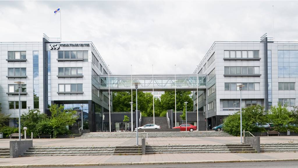 Veistämönaukio 1-3