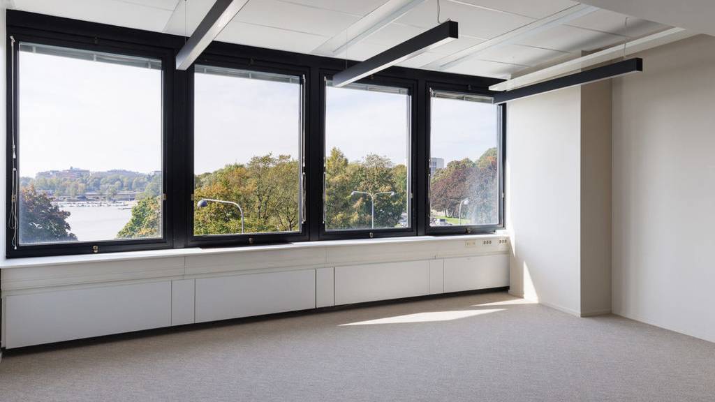 Siltasaarenkatu 18-20