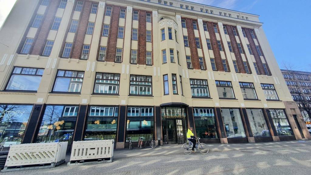 Siltasaarenkatu 8-10