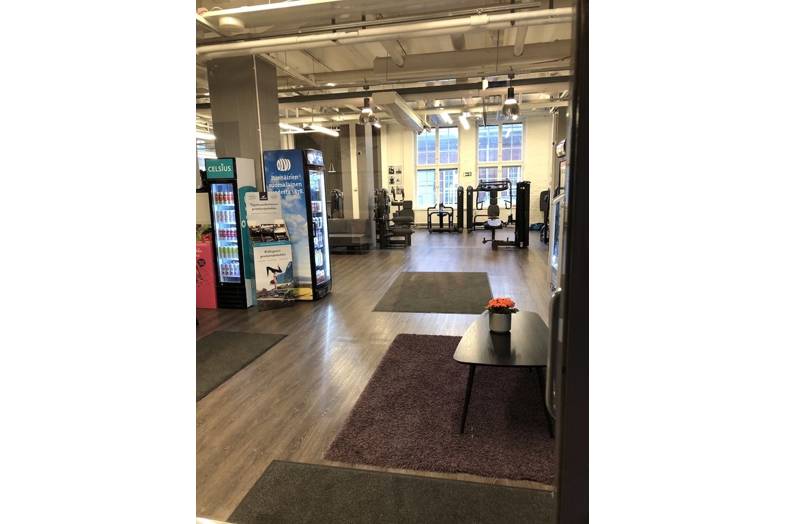 Kivääritehtaankatu 6