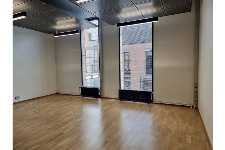 Urho Kekkosen katu 3-7