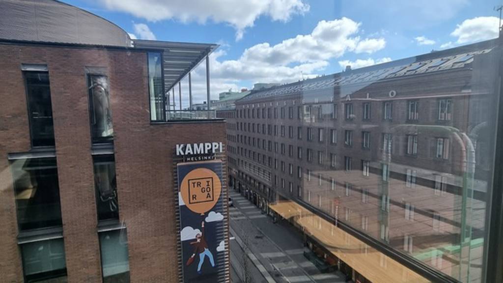 Urho Kekkosen katu 3-7