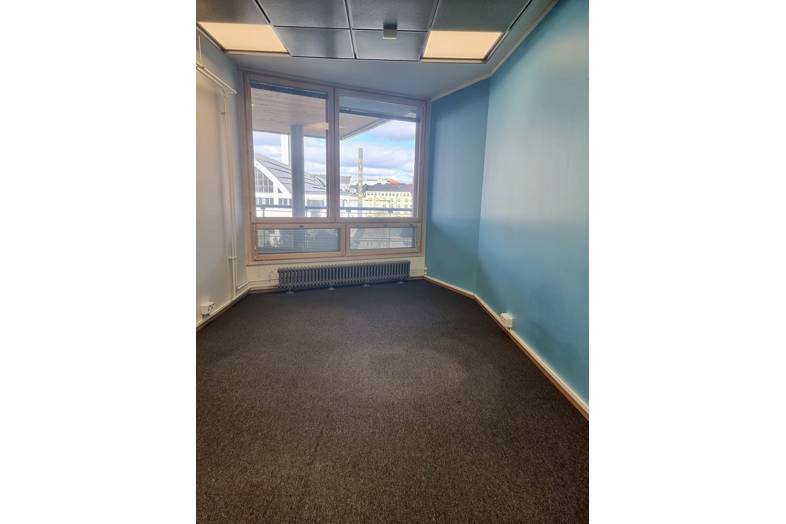 Urho Kekkosen katu 3-7