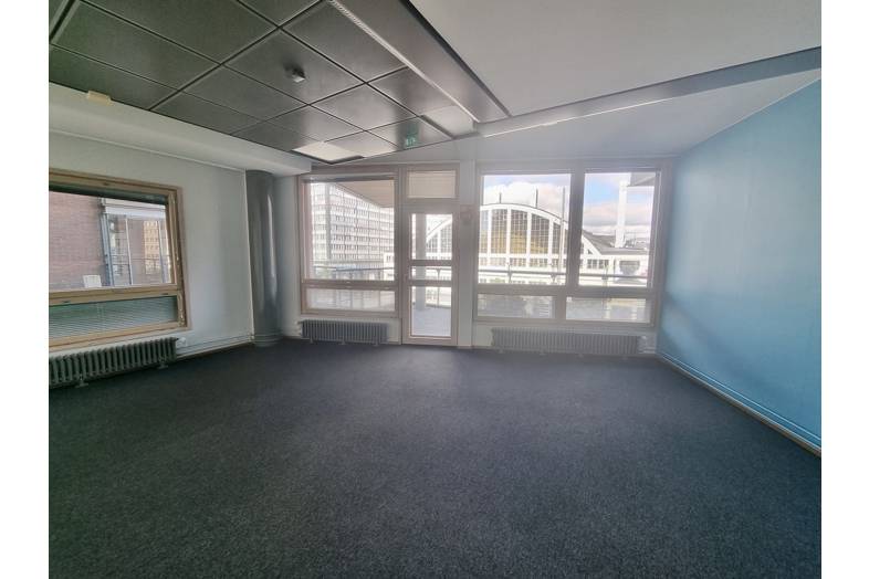 Urho Kekkosen katu 3-7