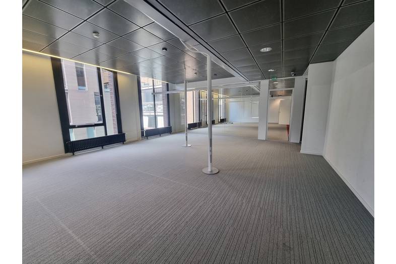 Urho Kekkosen katu 3-7