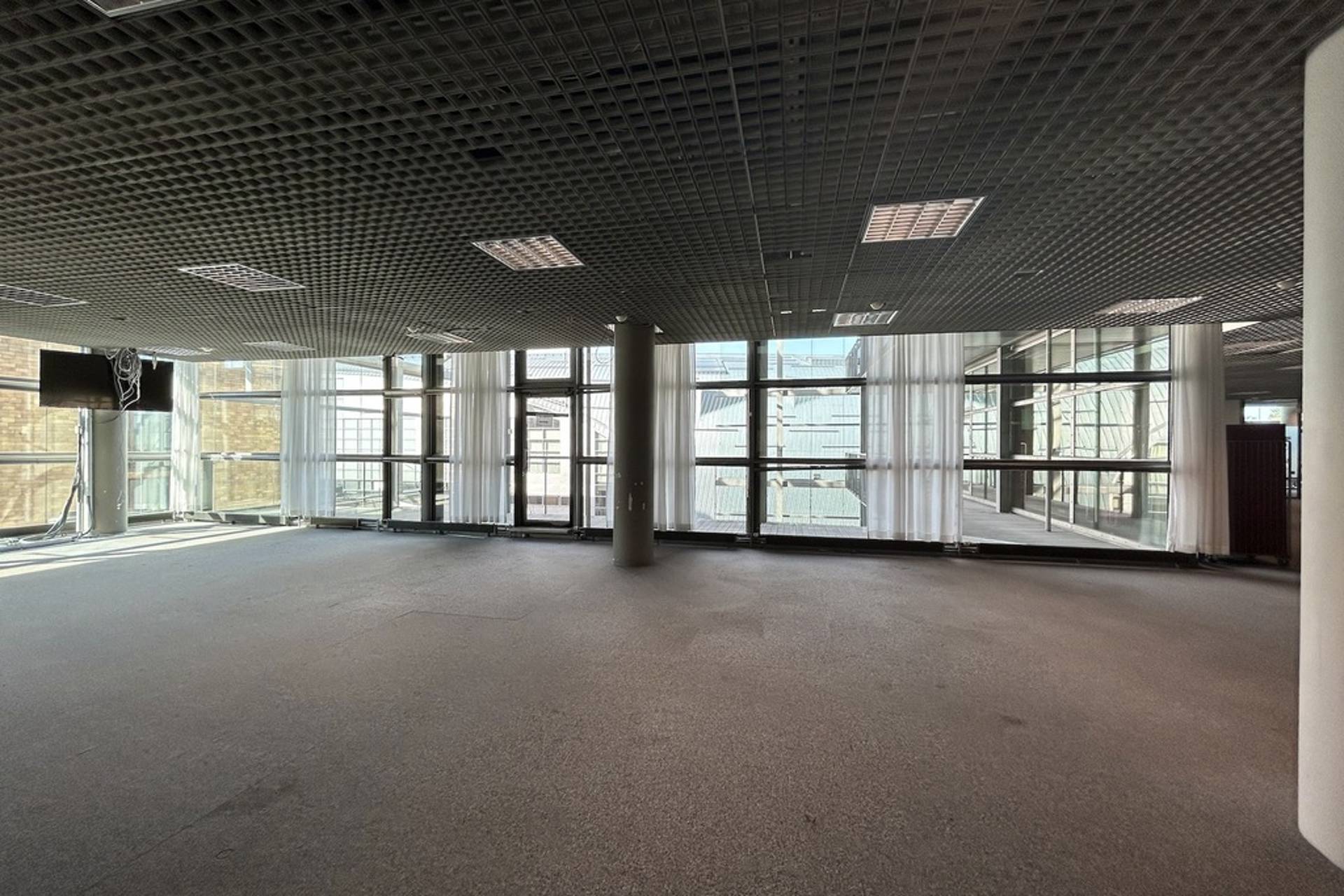 Töölönlahdenkatu 2